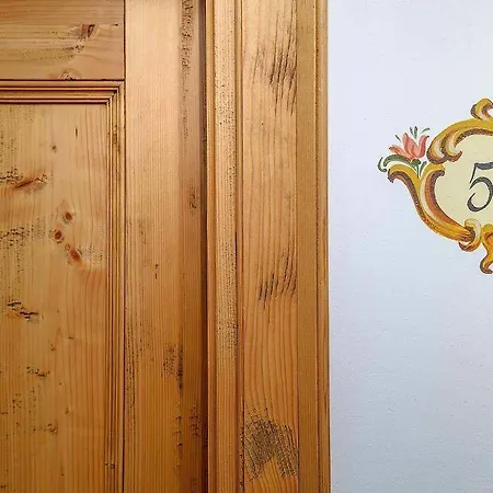 Couette-café Meublè Giustina 2*