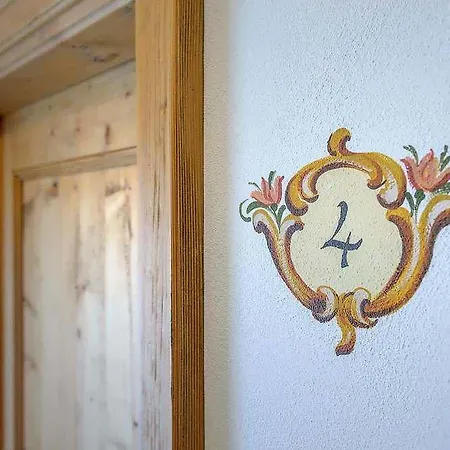 Bed & Breakfast B&B Meuble Giustina 2*